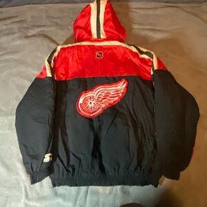 Vintage 90s NHL Detroit Red Wings Embroidered Puffer Jacket